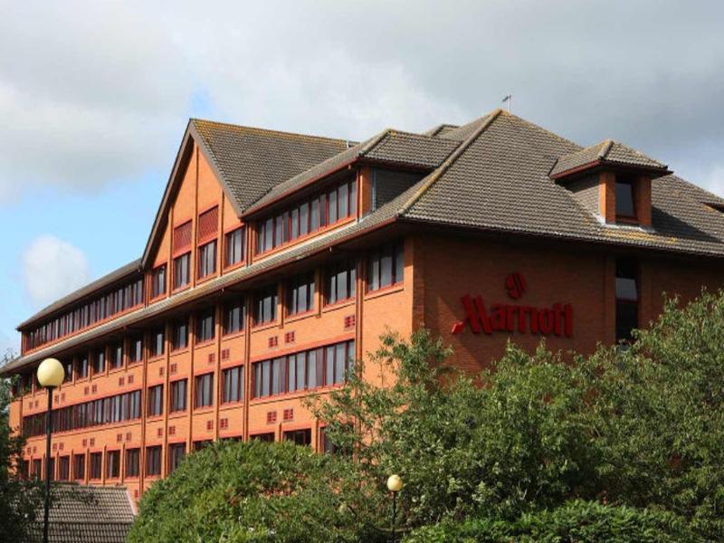 Delta Hotels By Marriott Swindon Extérieur photo