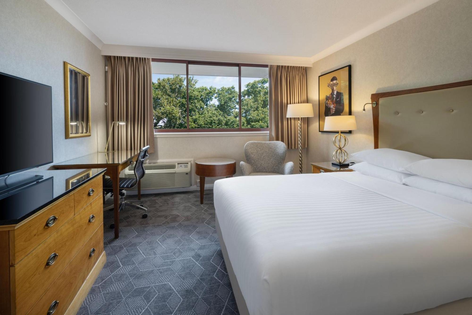Delta Hotels By Marriott Swindon Extérieur photo